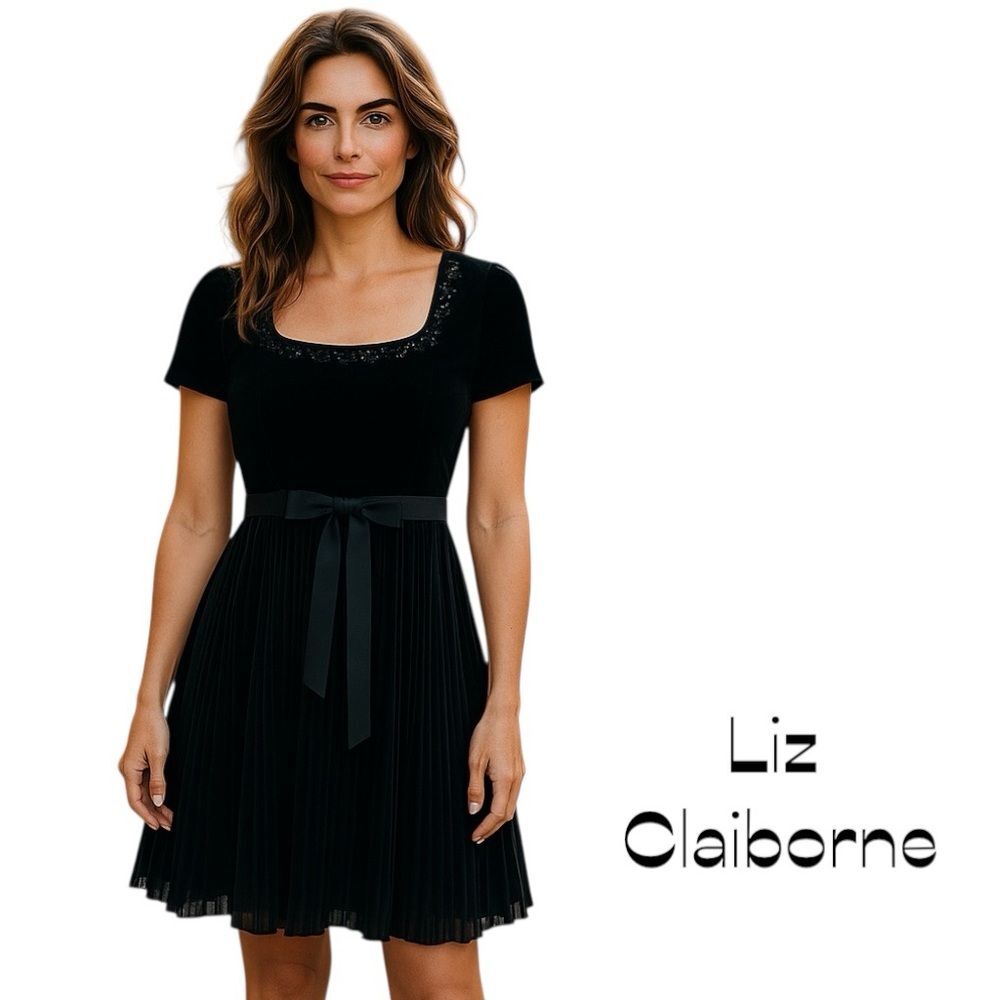 Liz Claiborne Black Velvet Beaded Short Sleeve Party Event Dress NWOT Size 8